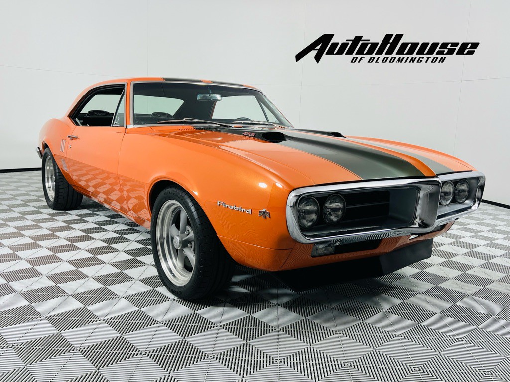 1967 Pontiac Firebird Image 1