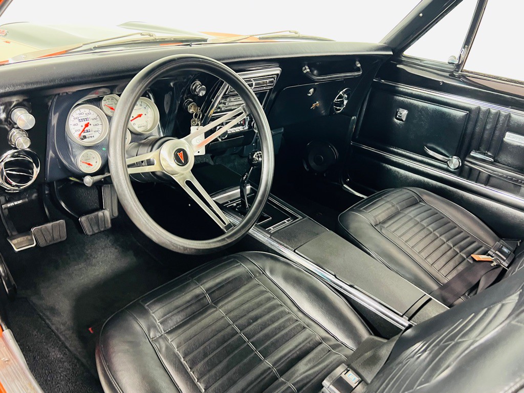 1967 Pontiac Firebird Image 21
