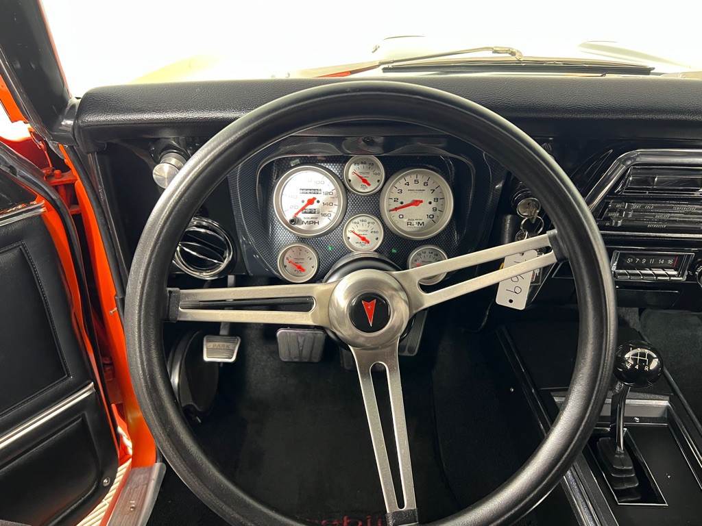 1967 Pontiac Firebird Image 22