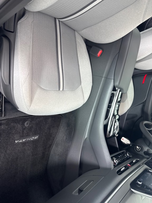 2022 Hyundai Sonata Image 26