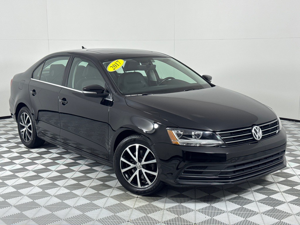 2017 Volkswagen Jetta Image 2