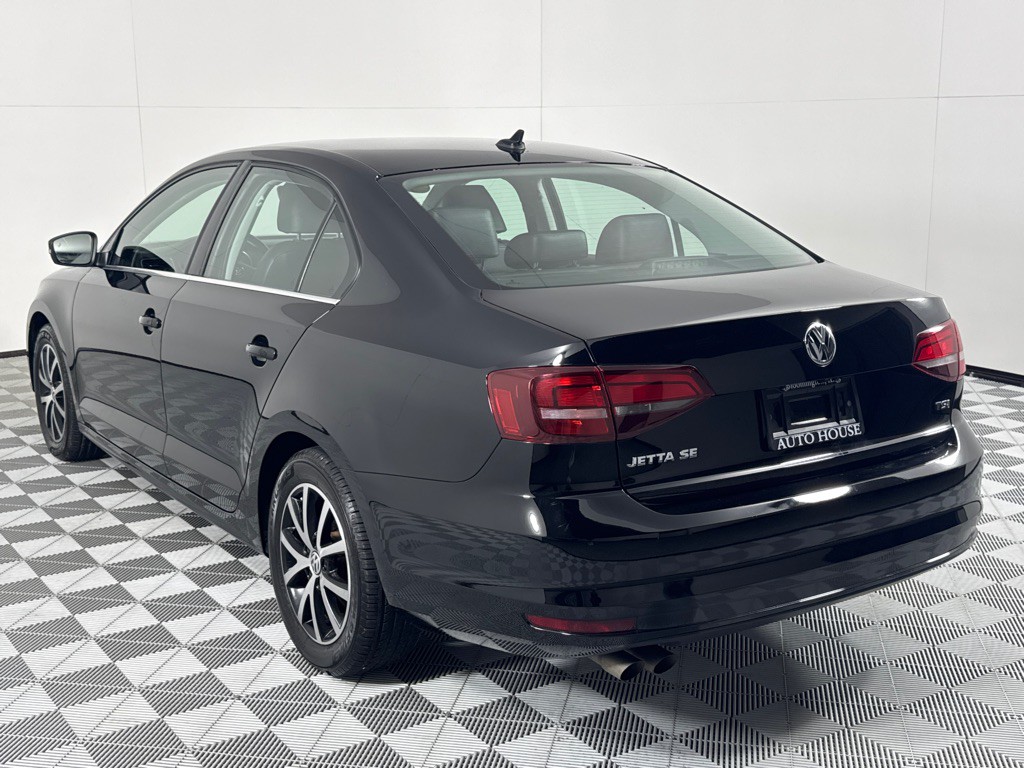 2017 Volkswagen Jetta Image 7