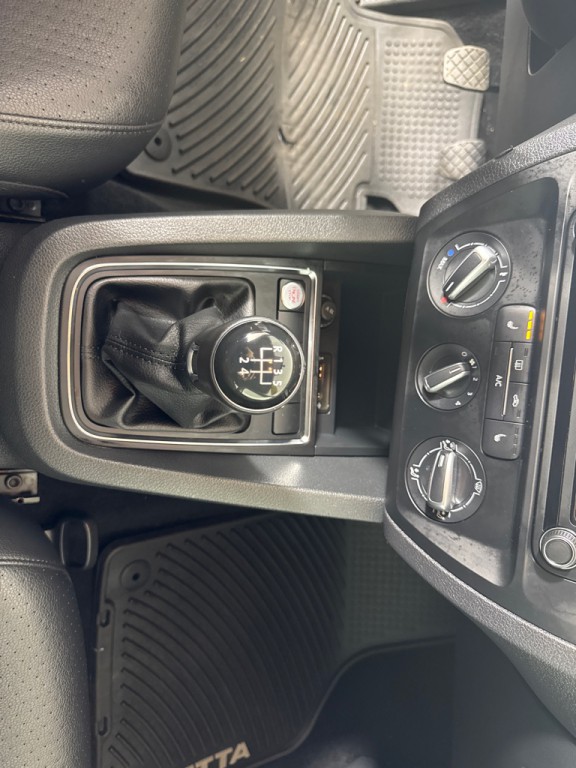 2017 Volkswagen Jetta Image 20
