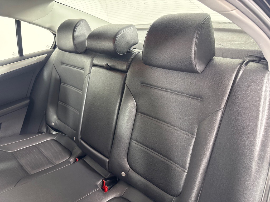 2017 Volkswagen Jetta Image 22