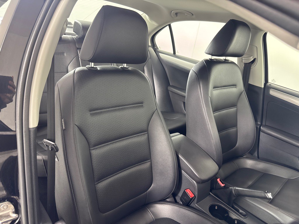 2017 Volkswagen Jetta Image 26
