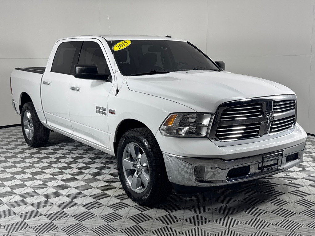 2015 RAM 1500 Image 3