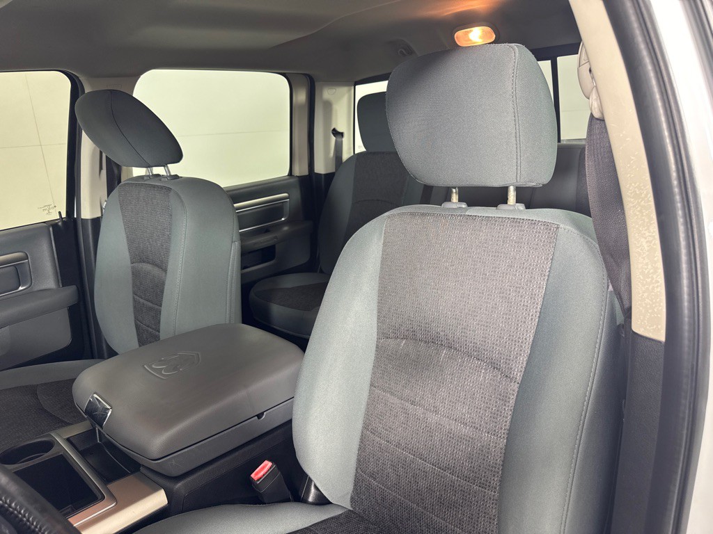 2015 RAM 1500 Image 12