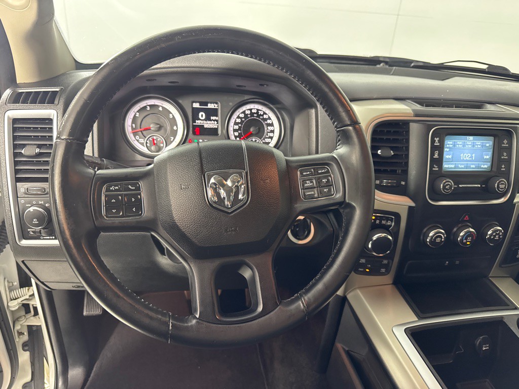 2015 RAM 1500 Image 14