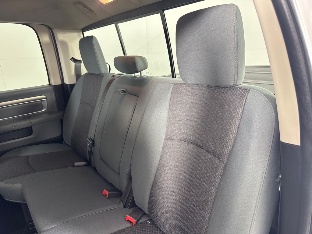 2015 RAM 1500 Image 17