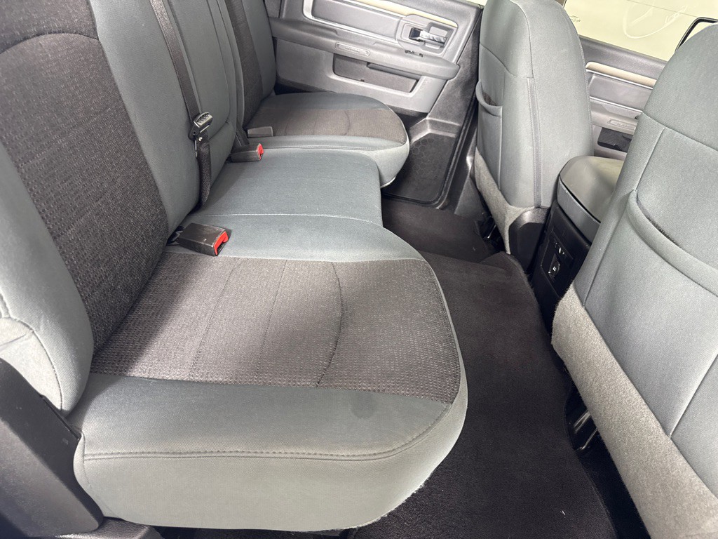 2015 RAM 1500 Image 18