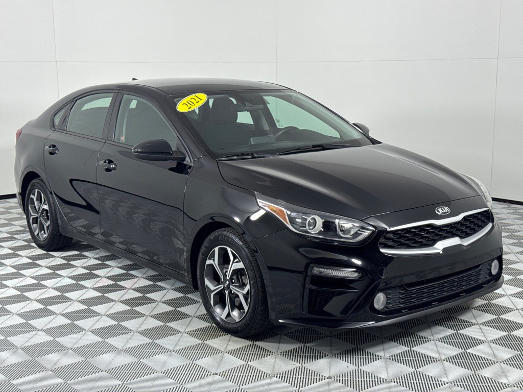 2021 Kia Forte Image 3