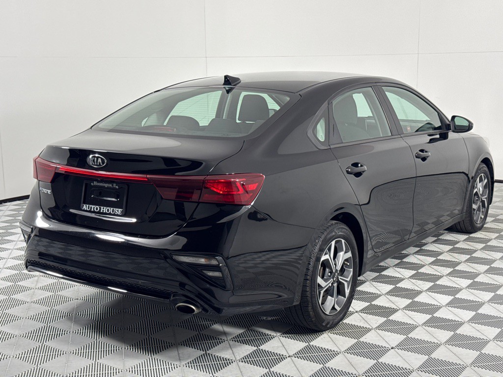 2021 Kia Forte Image 5