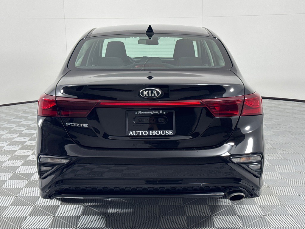 2021 Kia Forte Image 6