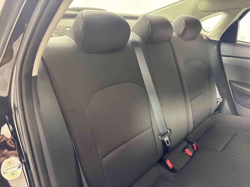 2021 Kia Forte Image 21
