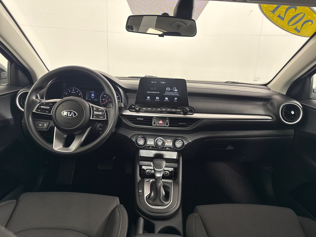 2021 Kia Forte Image 24