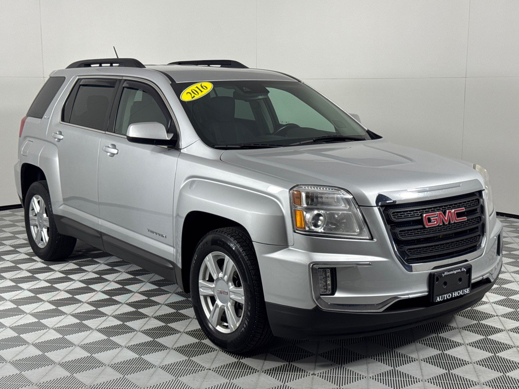 2016 GMC Terrain Image 3