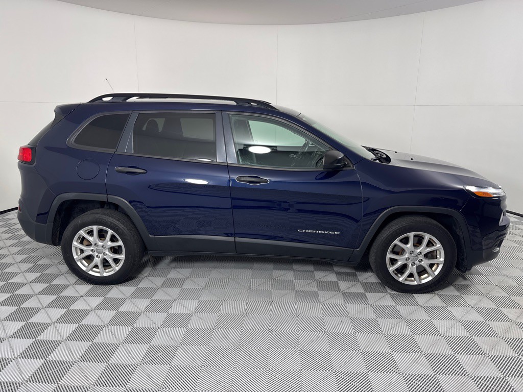 2016 Jeep Cherokee Image 4