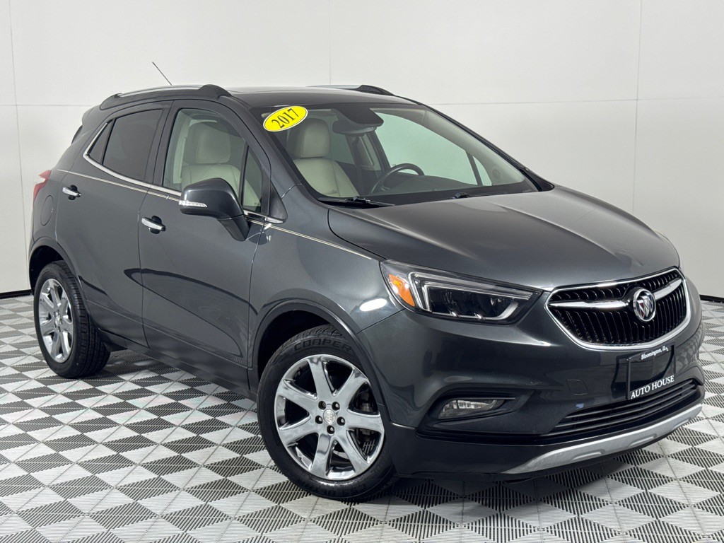 2017 Buick Enclave Image 2