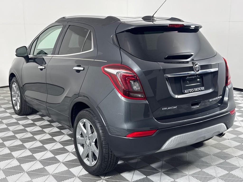 2017 Buick Enclave Image 7
