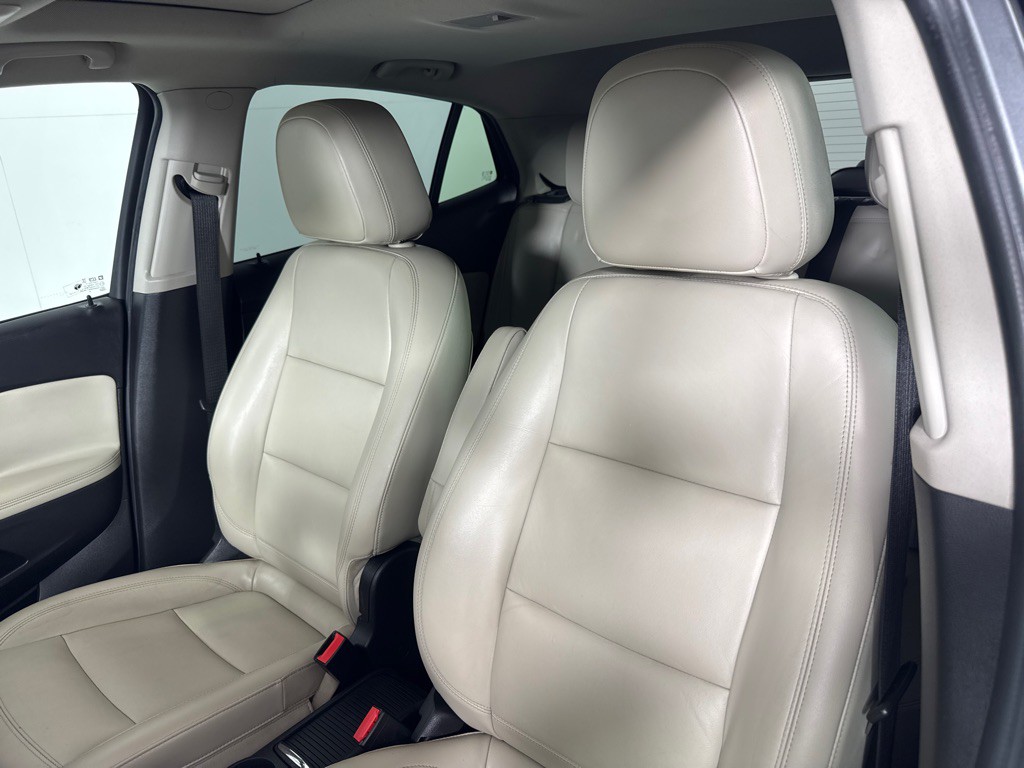 2017 Buick Enclave Image 12