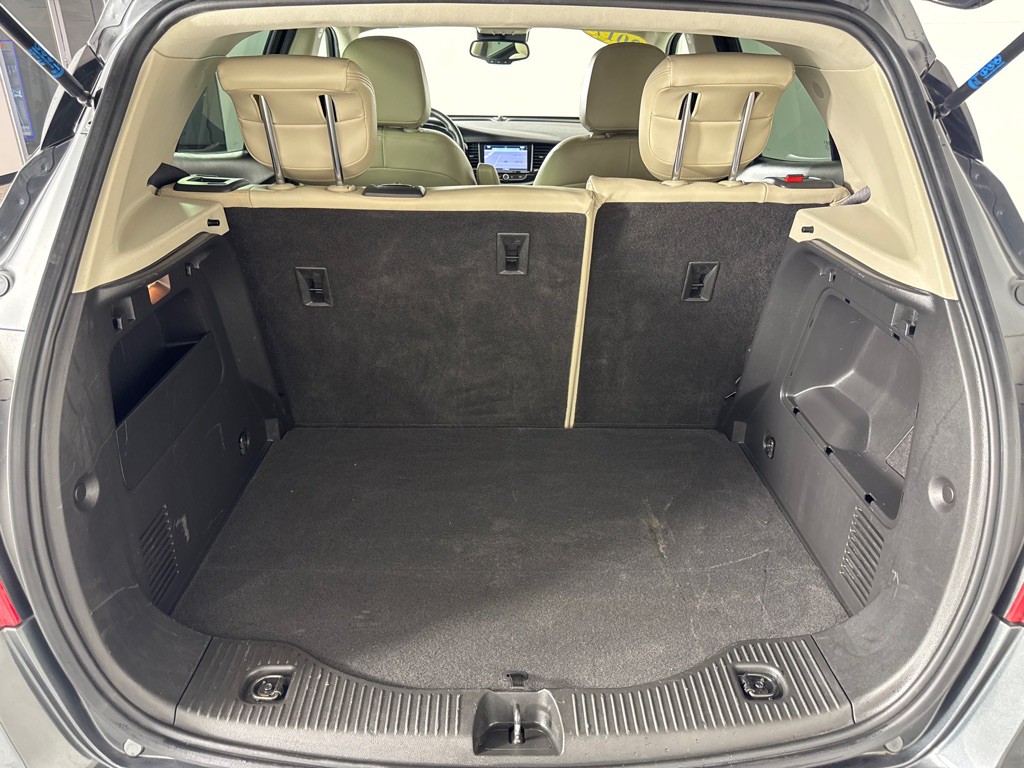 2017 Buick Enclave Image 22
