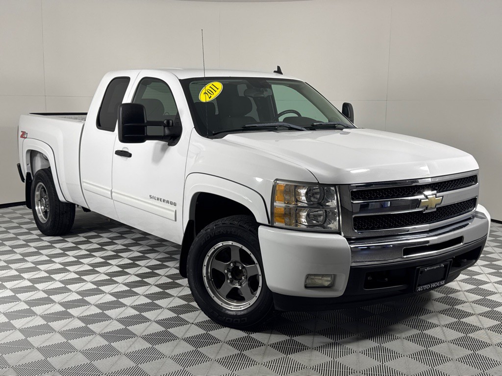 2011 Chevrolet Silverado 1500 Image 2