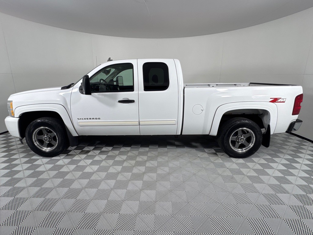 2011 Chevrolet Silverado 1500 Image 8