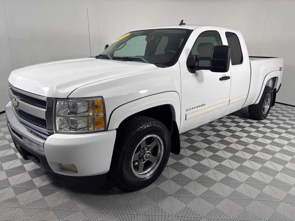 2011 Chevrolet Silverado 1500 Image 9