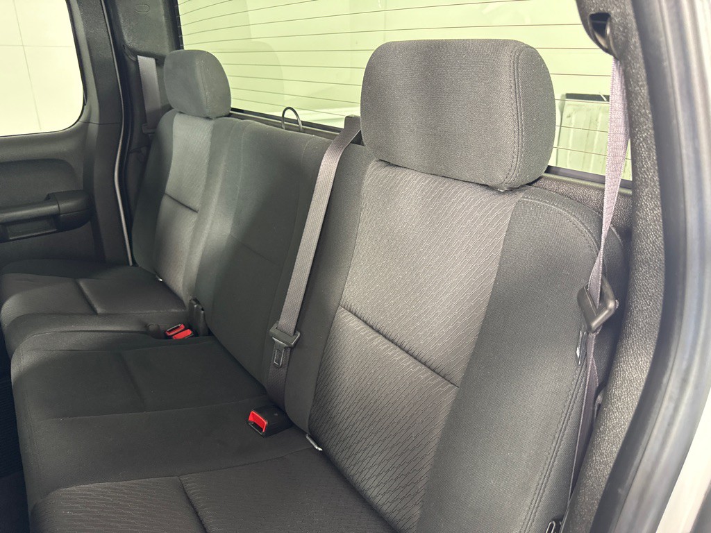 2011 Chevrolet Silverado 1500 Image 19
