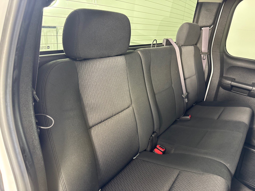 2011 Chevrolet Silverado 1500 Image 21
