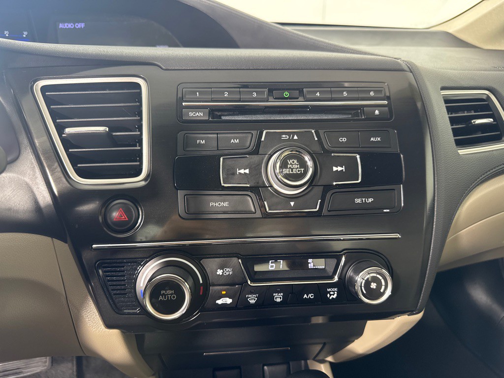 2013 Honda Civic Image 18