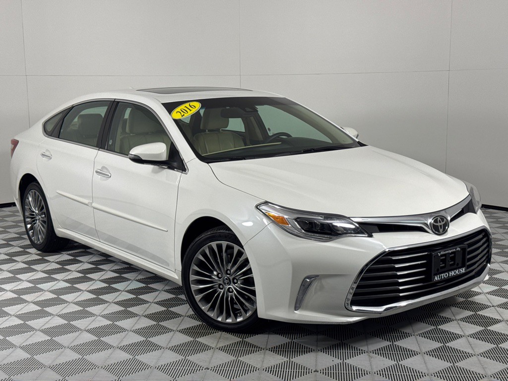 2016 Toyota Avalon Image 2