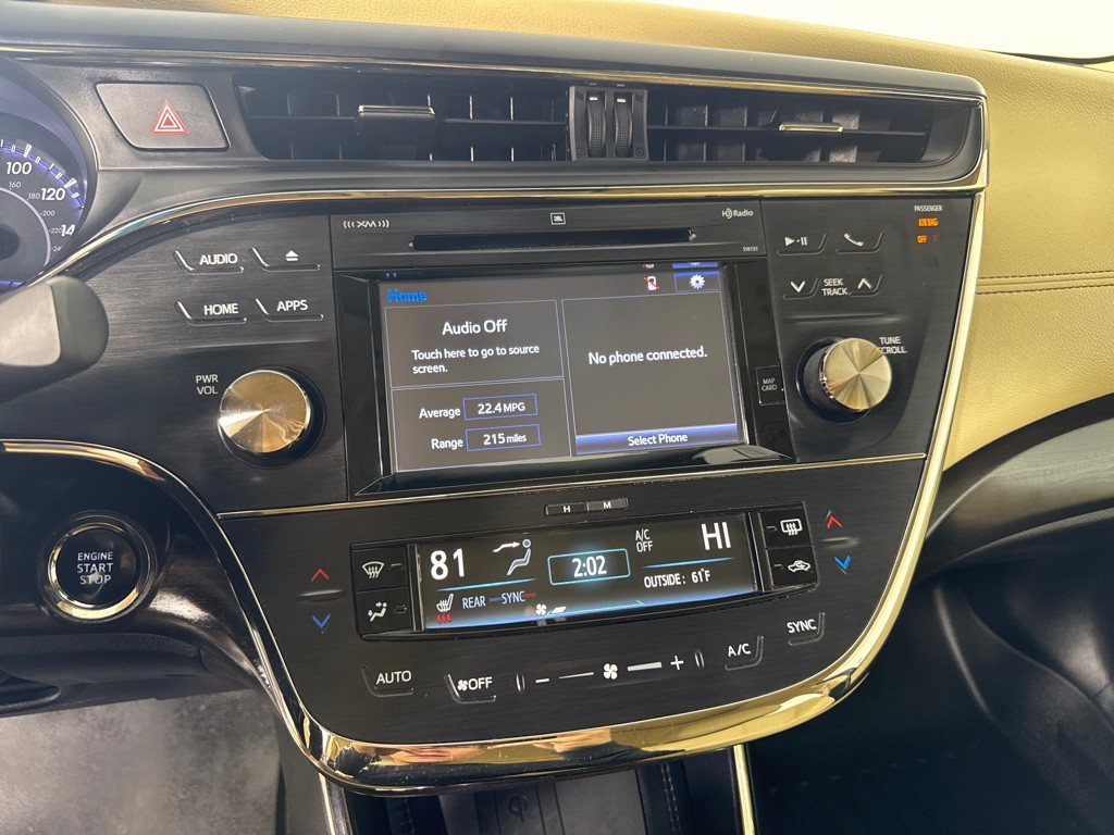 2016 Toyota Avalon Image 19