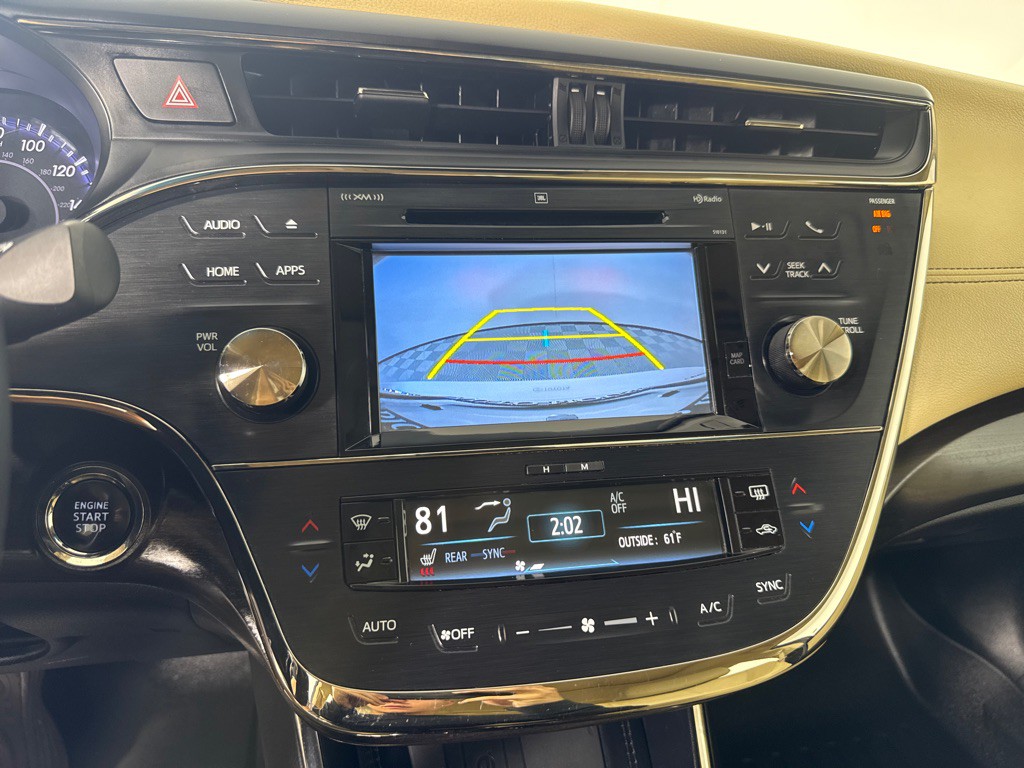 2016 Toyota Avalon Image 20