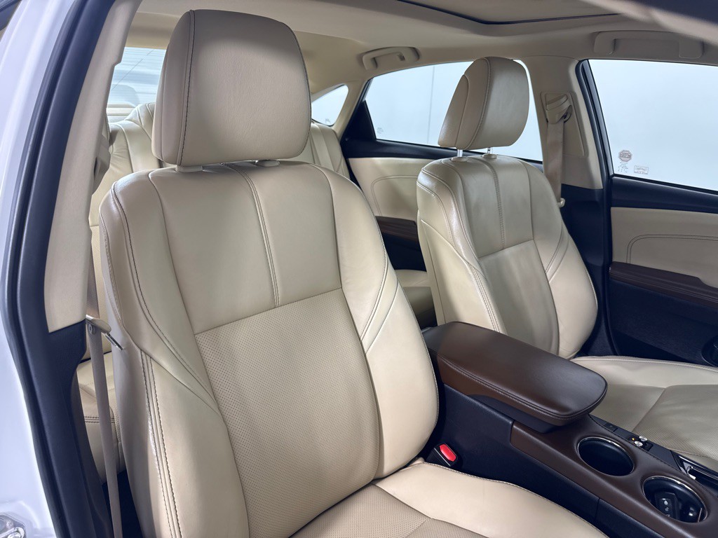 2016 Toyota Avalon Image 27