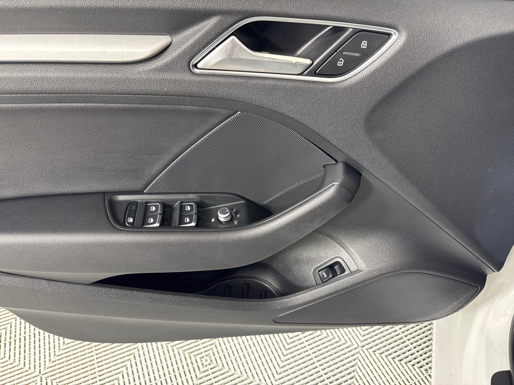 2016 Audi A3 Image 12