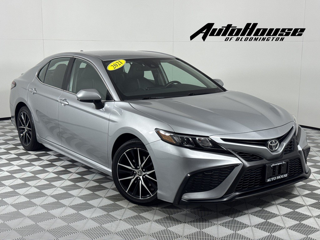 2021 Toyota Camry Image 1