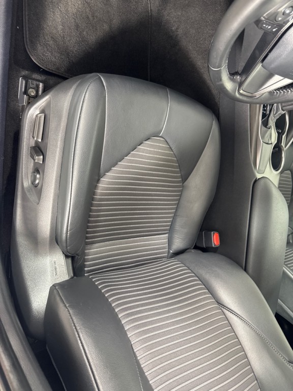 2021 Toyota Camry Image 14