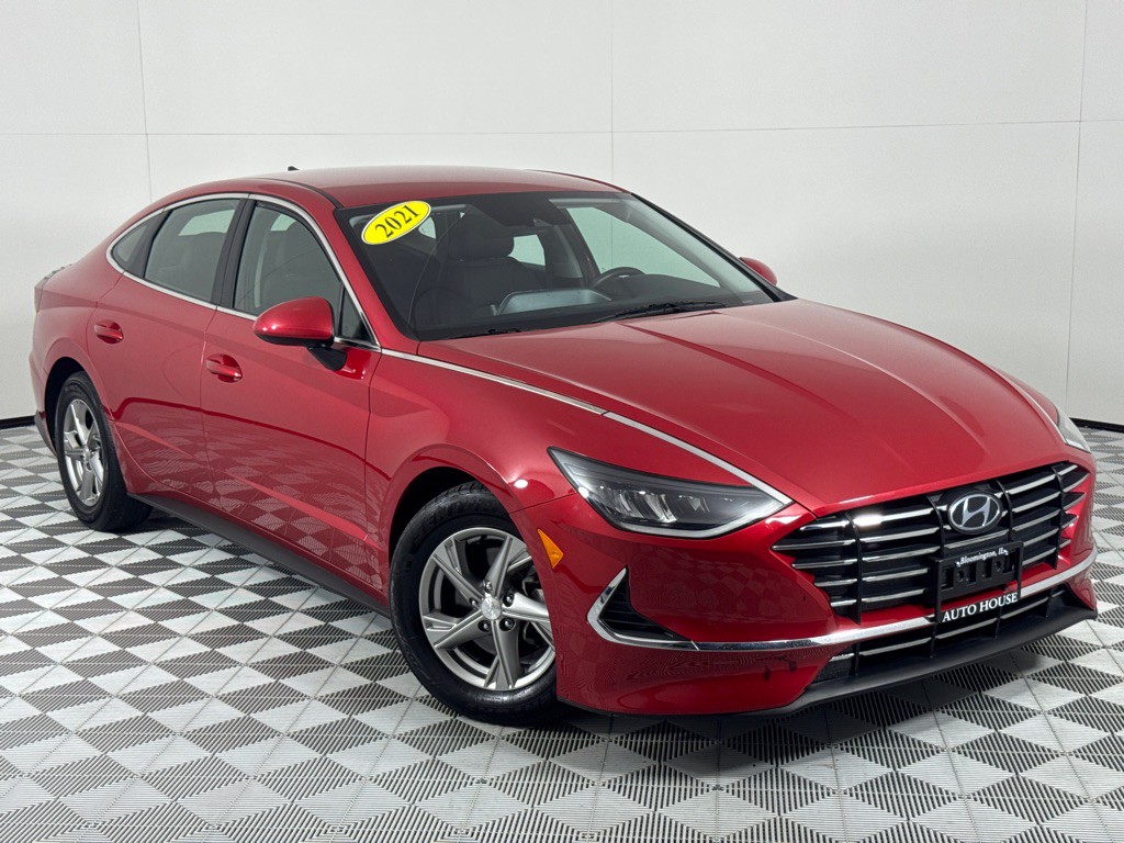 2021 Hyundai Sonata Image 2