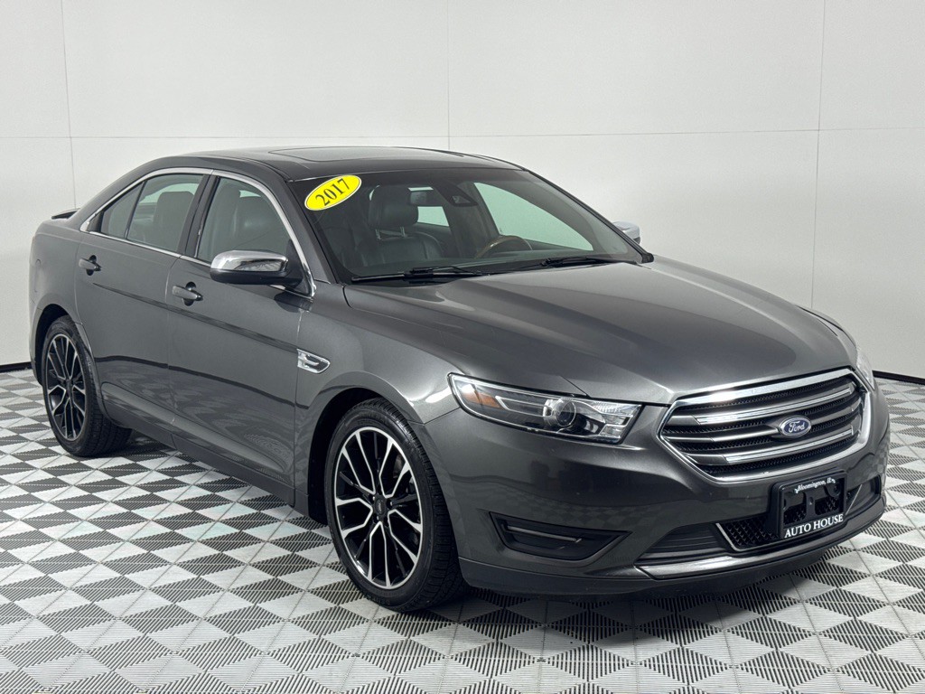 2017 Ford Taurus Image 3