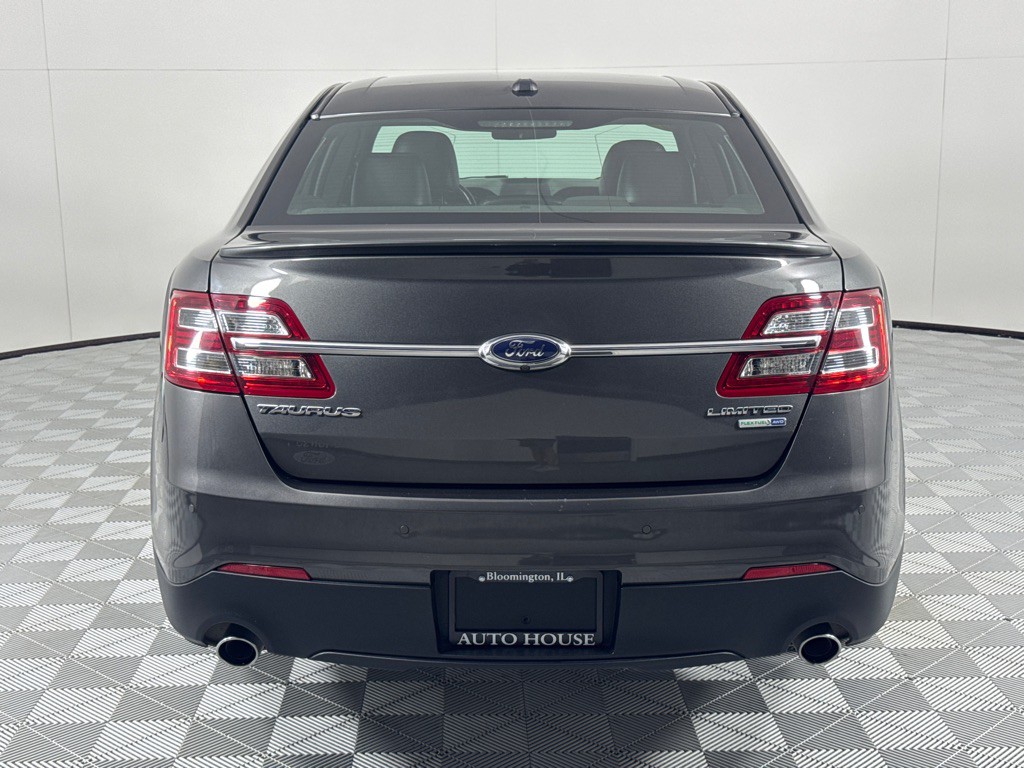 2017 Ford Taurus Image 6
