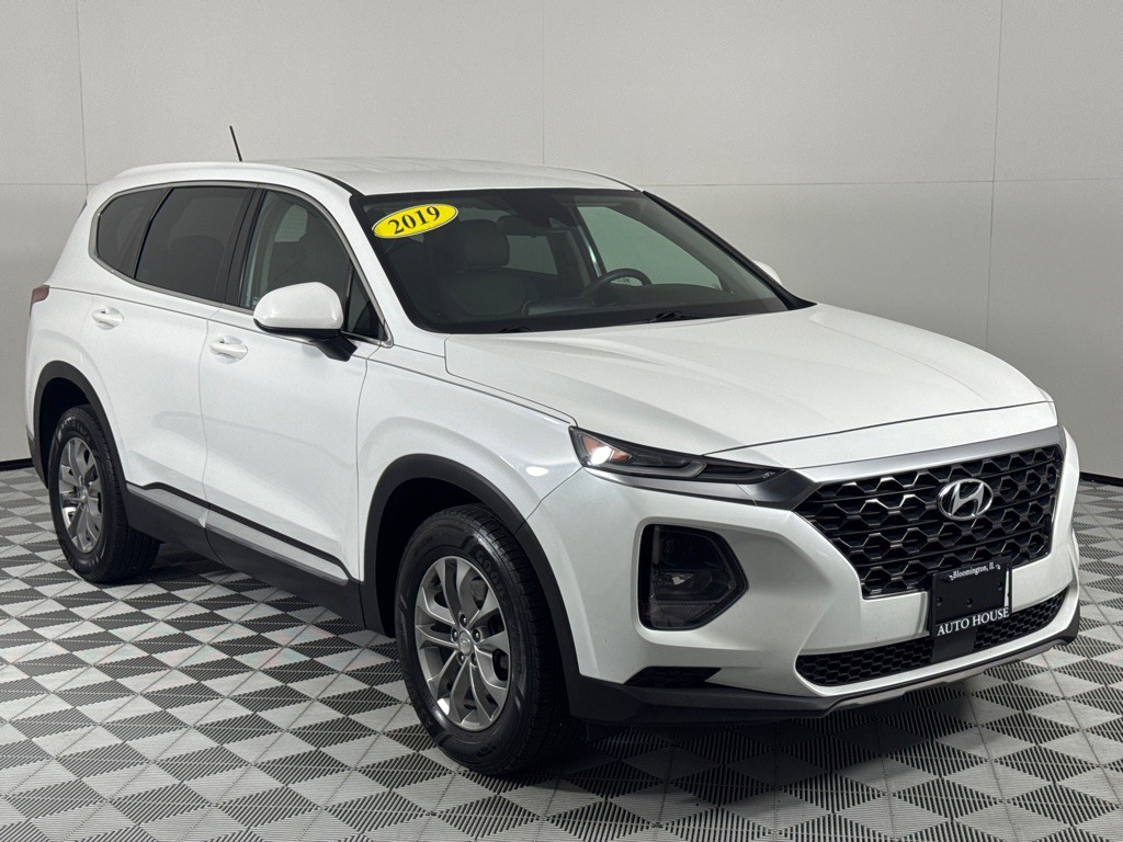 2019 Hyundai Santa Fe Image 3