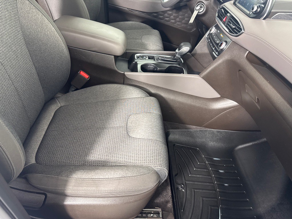 2019 Hyundai Santa Fe Image 23