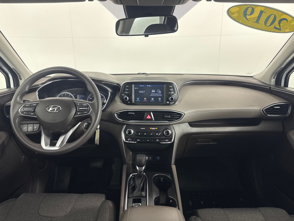 2019 Hyundai Santa Fe Image 25