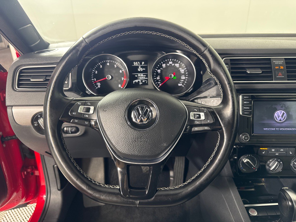 2016 Volkswagen Jetta Image 15