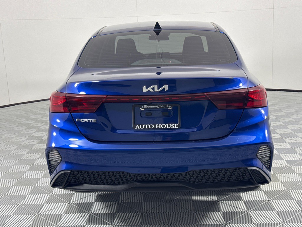 2023 Kia Forte Image 6