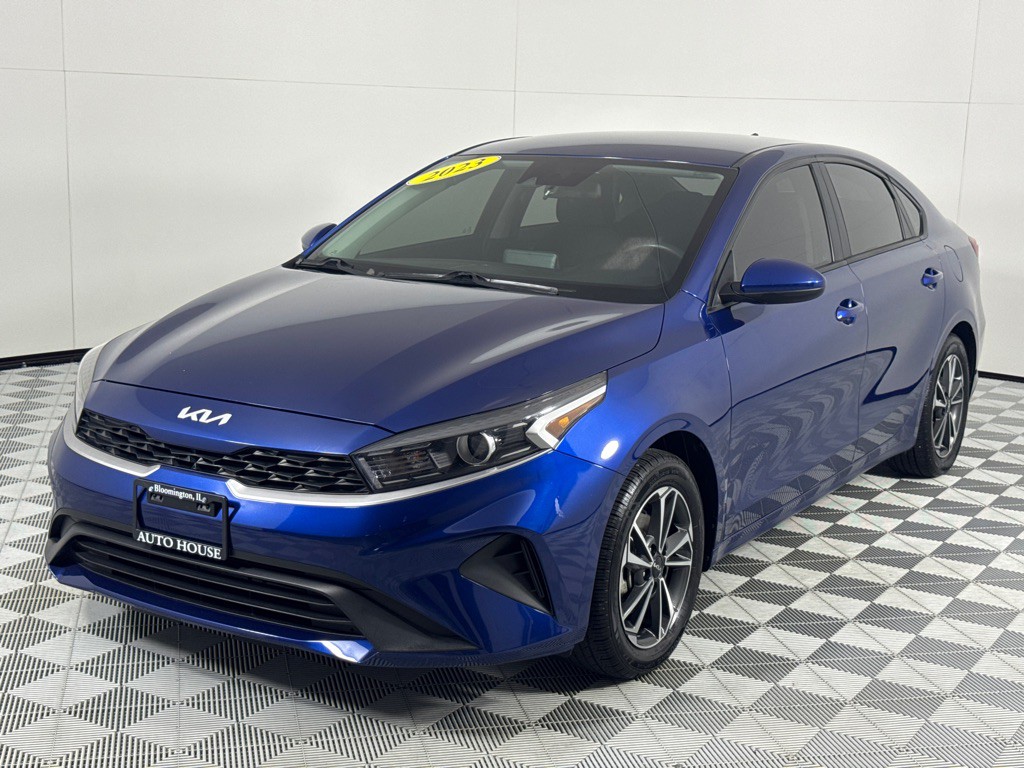 2023 Kia Forte Image 9
