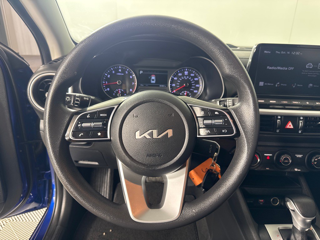 2023 Kia Forte Image 15