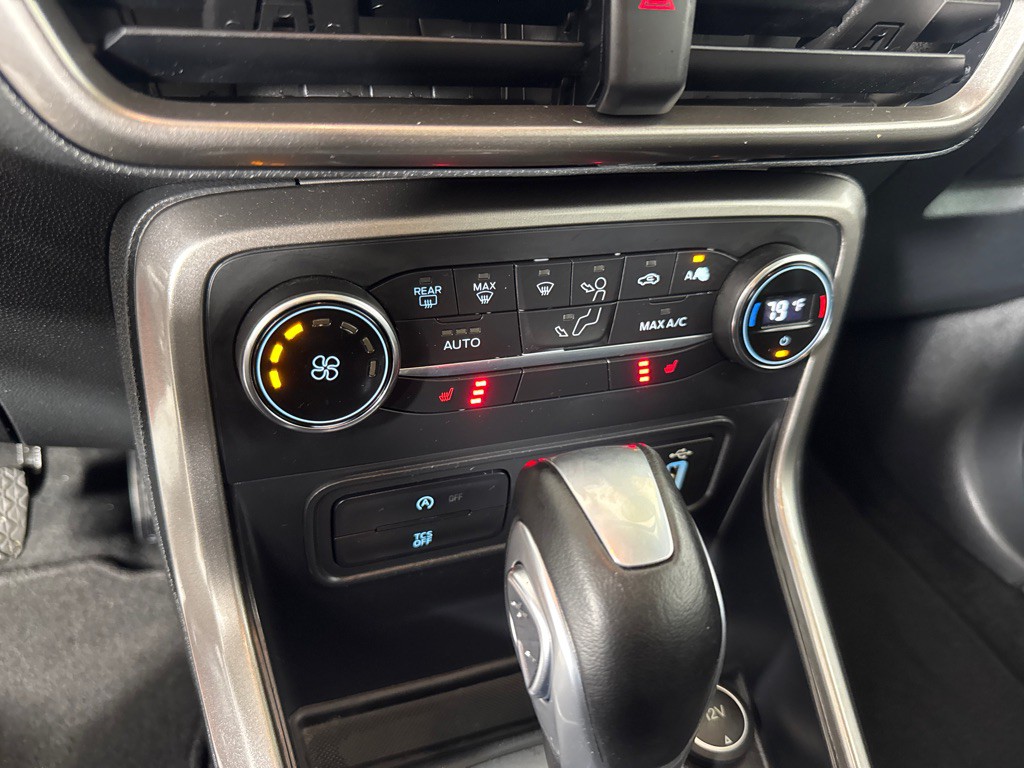 2021 Ford Econoline Image 20