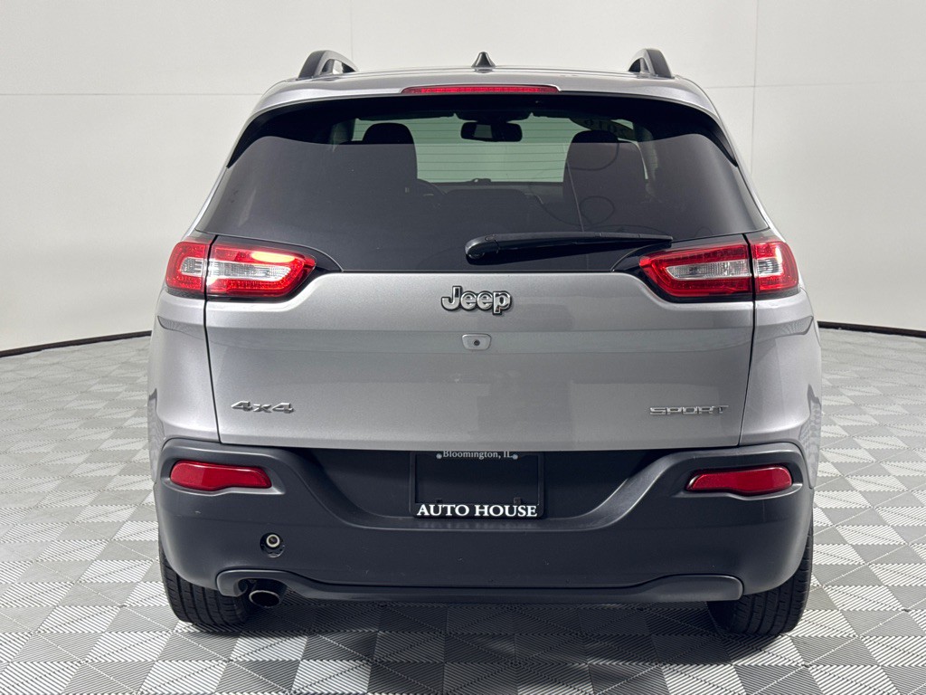 2016 Jeep Cherokee Image 6